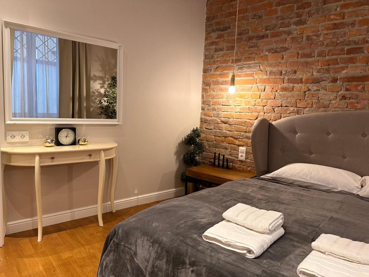 Centrum Apartamenty Stare Miasto Krakkó Kültér fotó